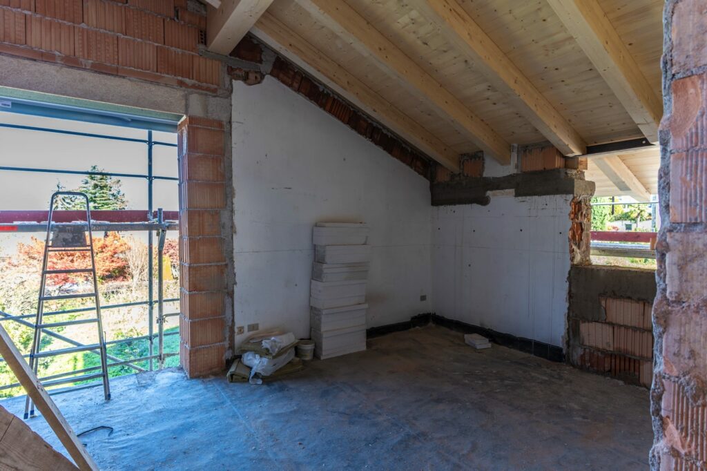 DSC05135 Risanamento casa a Egna