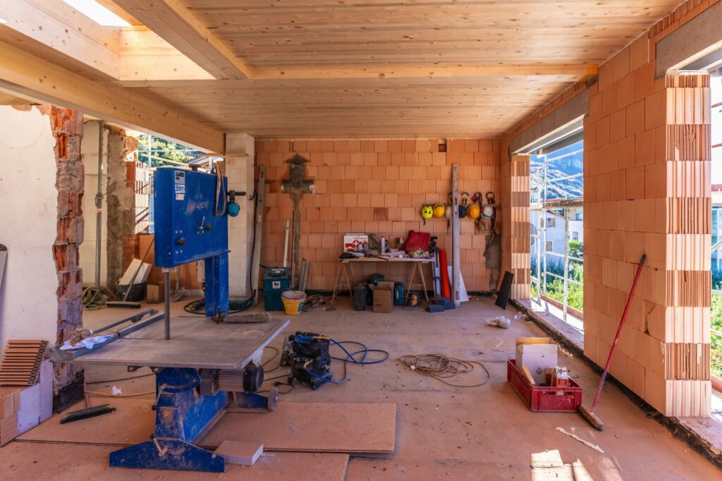 DSC05148 Risanamento casa a Egna